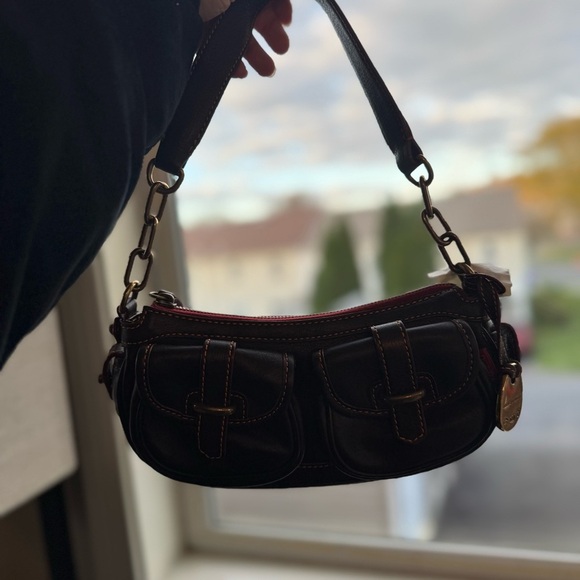 RARE Vintage Dooney & Bourke Brown Pebbled Leather Banana Shoulder Bag - Picture 12 of 15